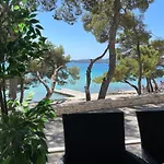 Mobile Bartol De Lux مكان تخييم بيوغْغاد نا موغو