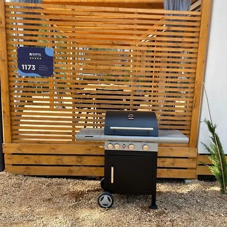 Mobile Bartol De Lux Biograd Na Moru