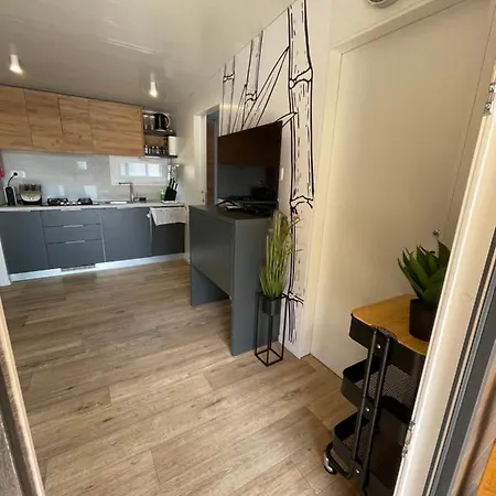 Mobile Bartol De Lux Кемпинг Биоград-на-Мору