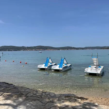 Mobile Bartol De Lux * Биоград-на-Мору