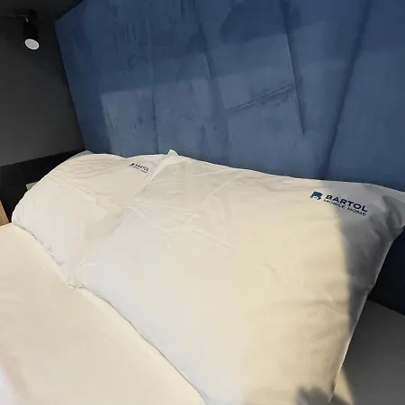 Mobile Bartol De Lux * Биоград-на-Мору