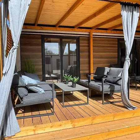 Mobile Bartol De Lux Campsite *