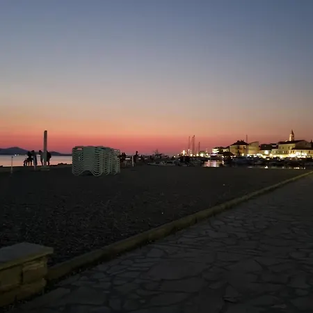 Mobile Bartol De Lux Κάμπινγκ