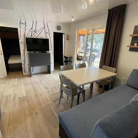 Mobile Bartol De Lux Kamp alanı *