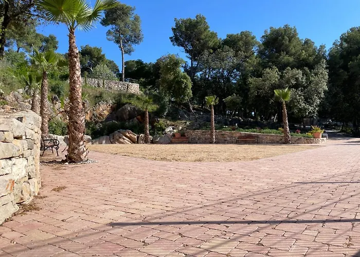 Kamp alanı Mobile Bartol De Lux Biograd Na Moru